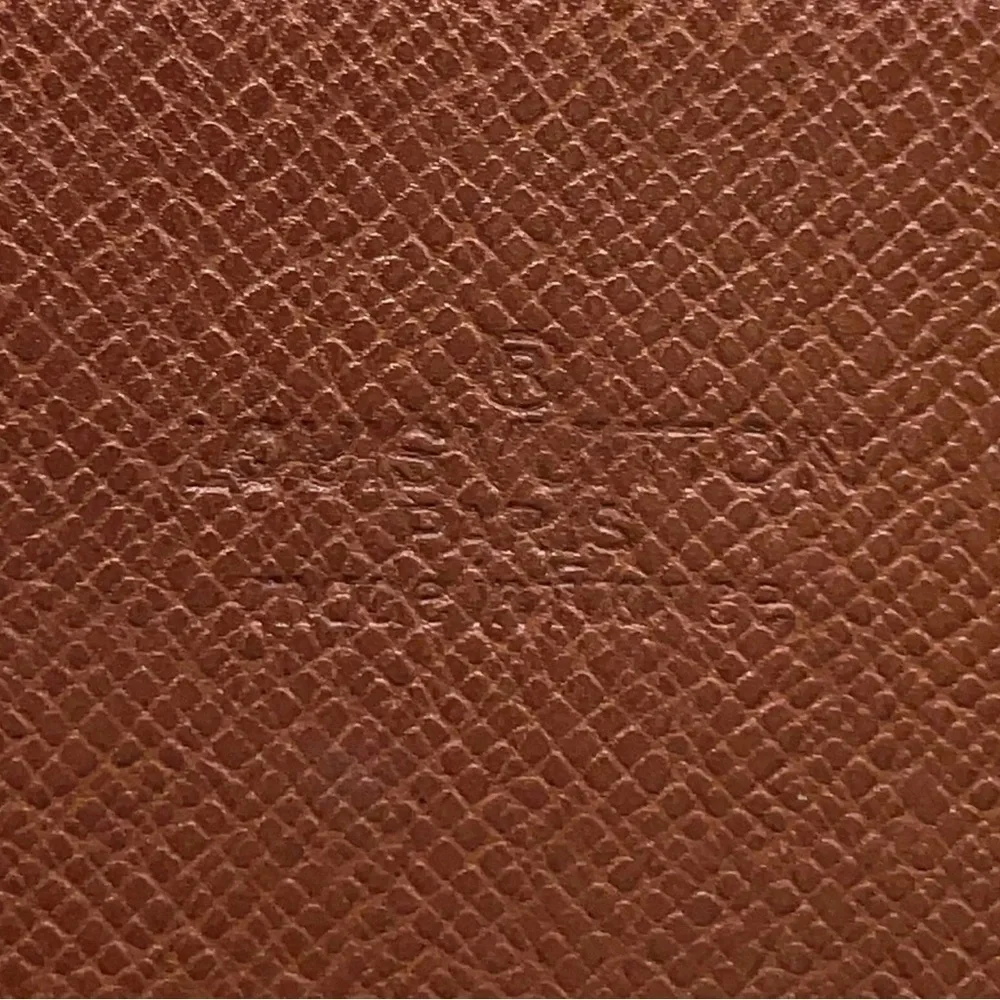 Louis Vuitton Monogram Porto Yen Cult Credit W/Box - Picture 9 of 14